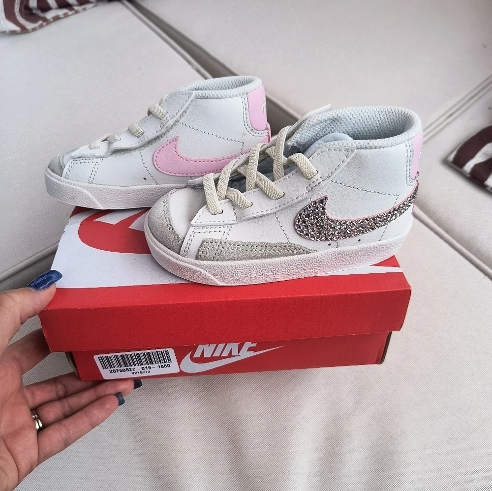 Girls Toddler Nike Blazer Mid 77 Sneakers Shoes Customized With Crystals Size 7